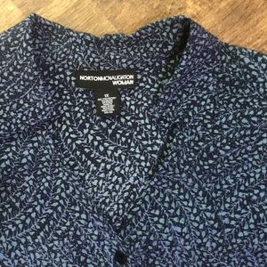 EUC 2-pc. top/skirt 1X navy/light blue